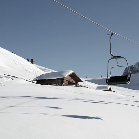 Garni Hotel Geier Santa Cristina Val Gardena Exterior foto