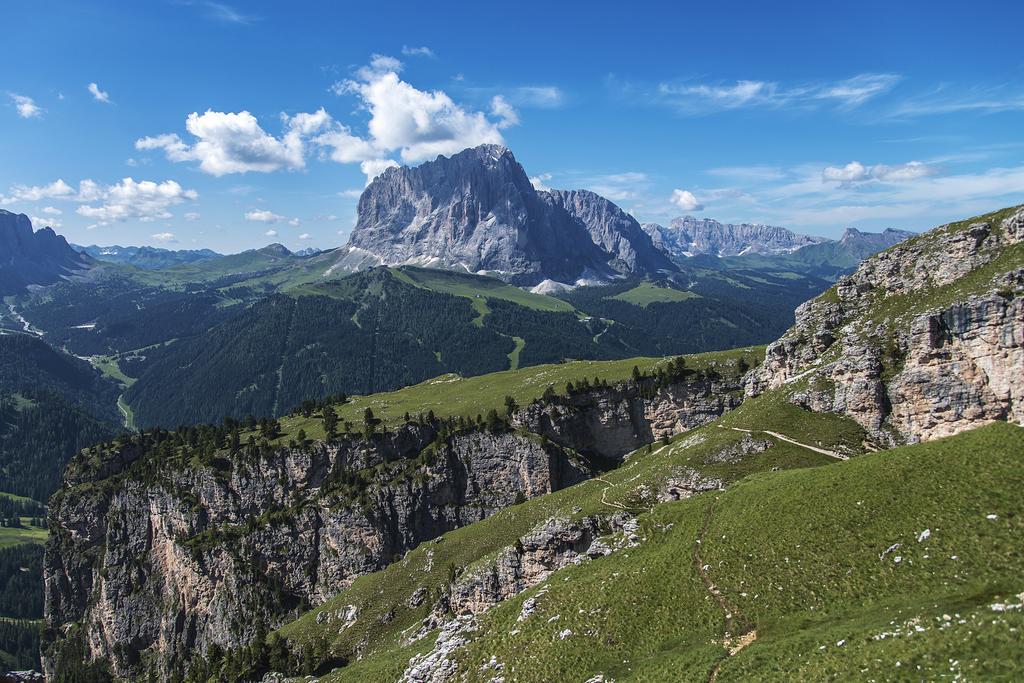 Garni Hotel Geier Santa Cristina Val Gardena Exterior foto