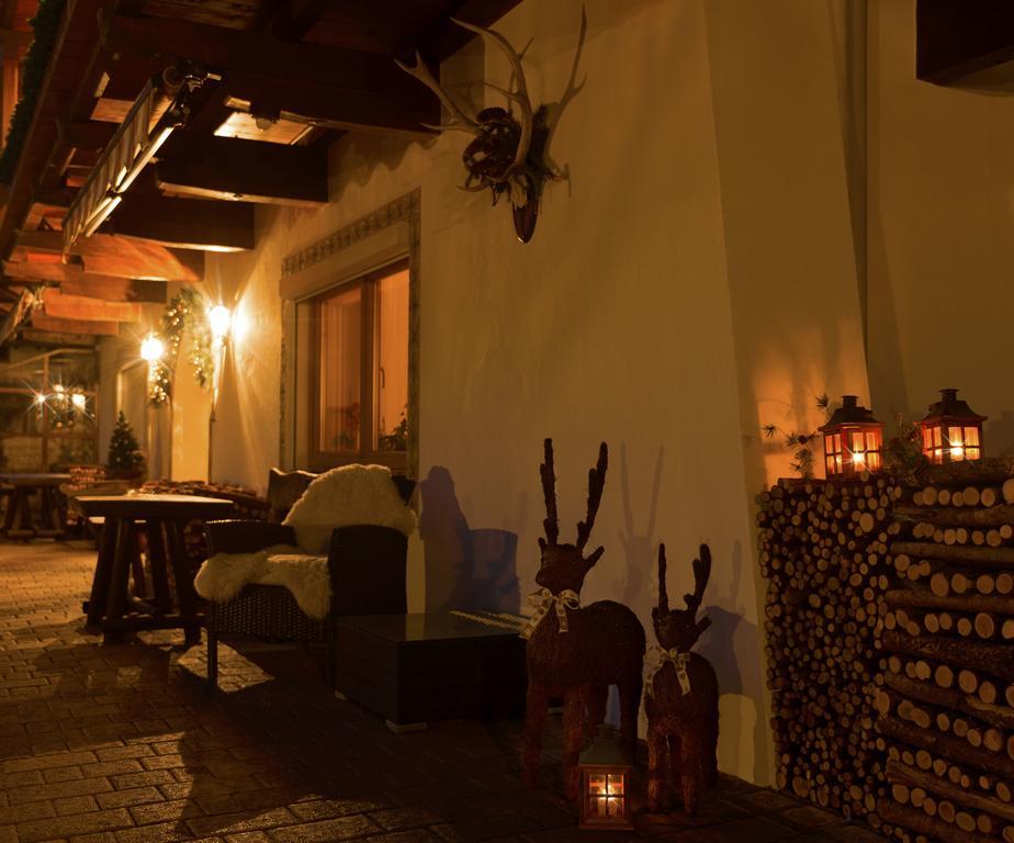 Garni Hotel Geier Santa Cristina Val Gardena Exterior foto